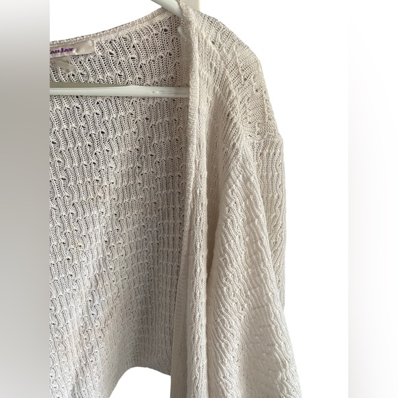 TanJay Ivory Cardigan - Picture 3 of 5